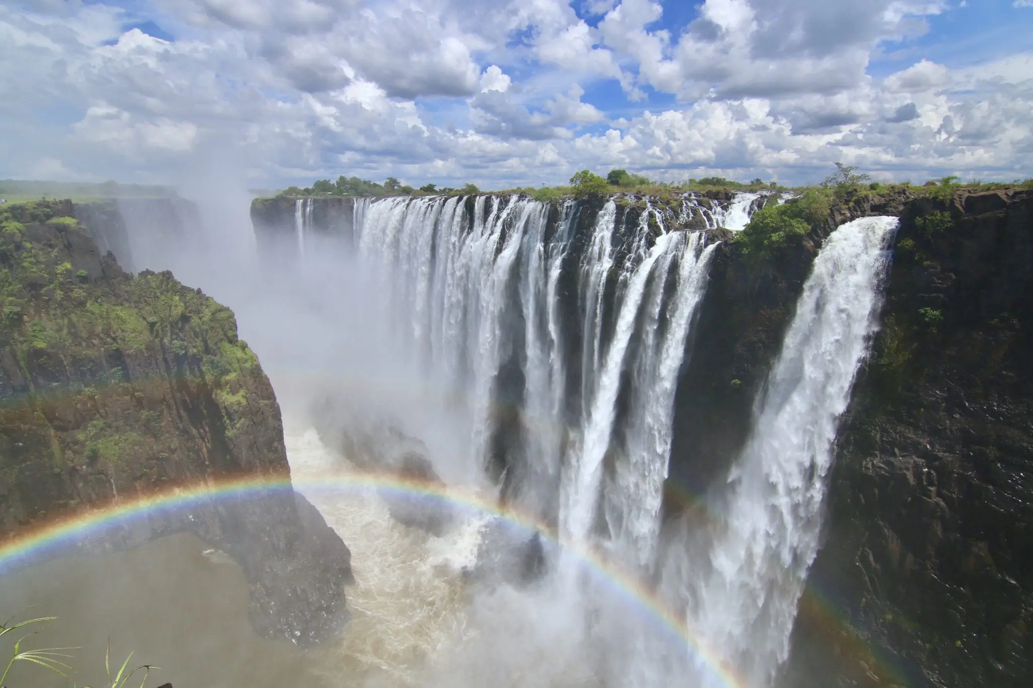 Victoria falls rainbow