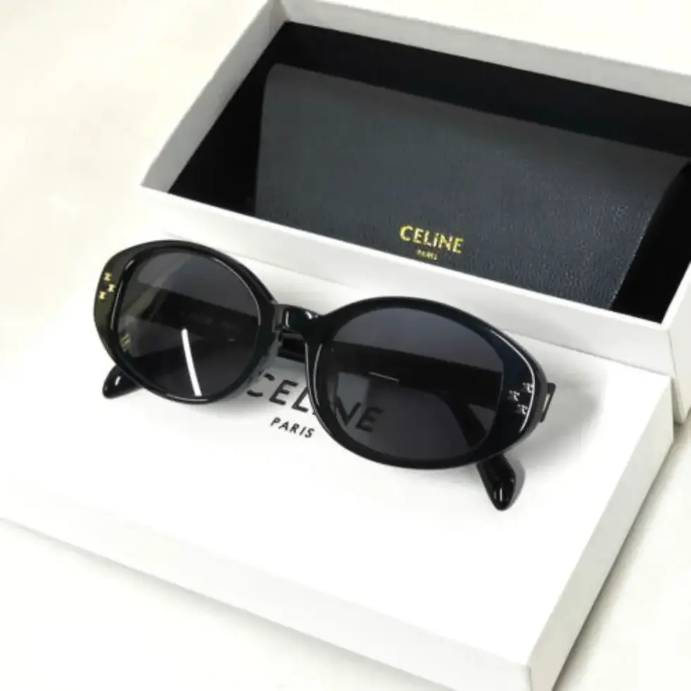 Miniatura: Celine s212