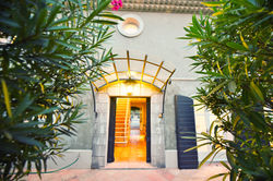 Entrée de la Bastide