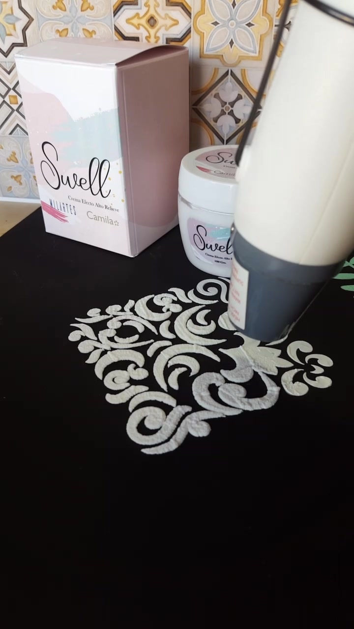 Miniatura: SWELL 100 grs Crema Efecto Alto Relieve