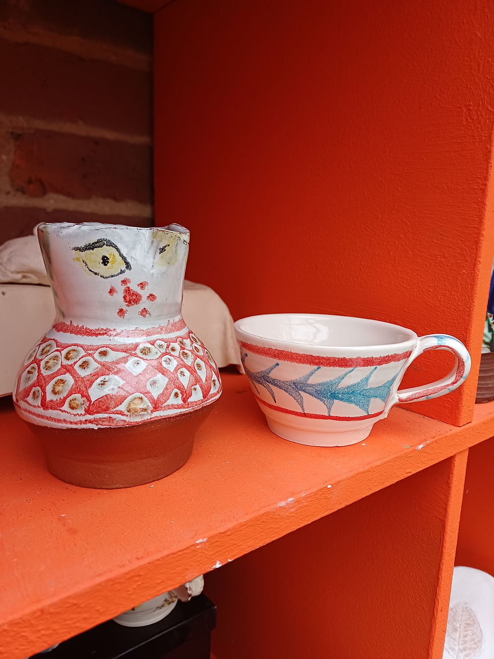 Thumbnail: Patterned cups