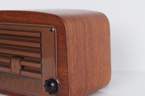 Radio model 578A / Emerson Radio Corporation | BUILDING