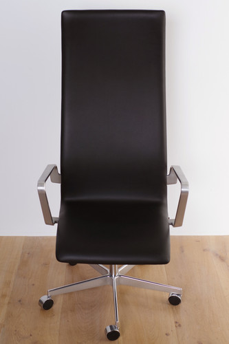 Oxford Chair / Fritz Hansen | BUILDING