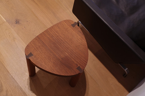 Brogren Stool / Sakura Seisakusho | BUILDING