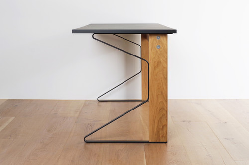 Kaari Desk REB005 / Artek | BUILDING