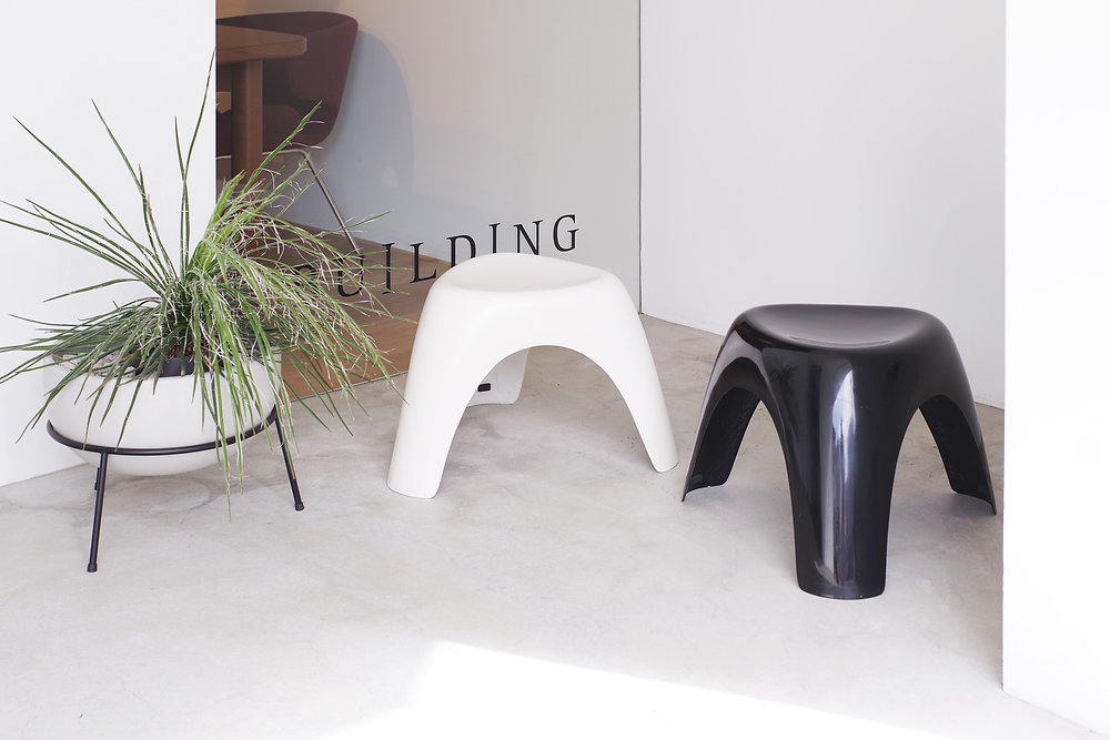 habitat Sori Yanagi デザイン スツール 黒2 Yanagi Stool / Habitat