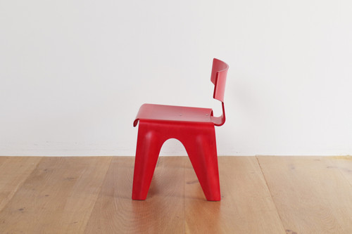 Eames Children's Chair / Herman Miller, Vitra | BUILDING