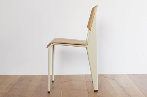 Standard Chair / Vitra | BUILDING