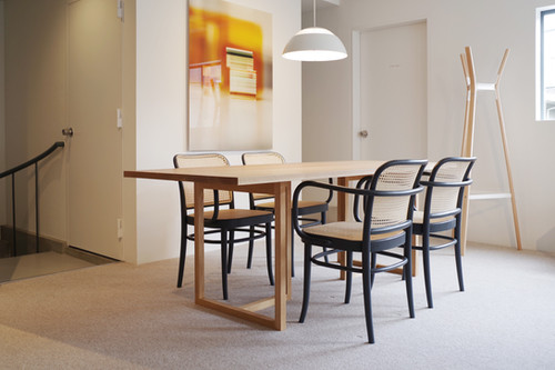 No.811 Arm Chair / TON | BUILDING