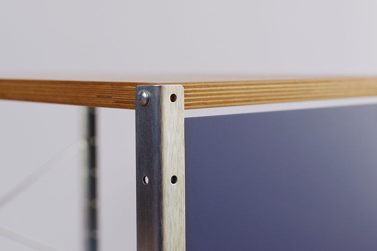 Eames Storage Unit / Herman Miller