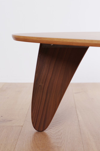 やまぐちテーブル Noguchi Rudder Table / Herman Miller | BUILDING