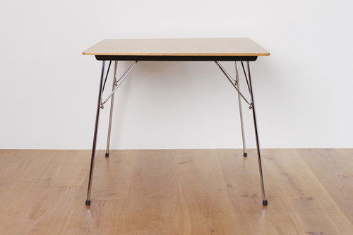 DTM-2 / Herman Miller, Vitra | BUILDING