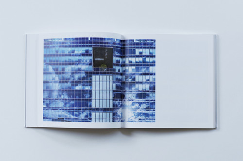 Yasuyuki TAKAKI『GRIDSCAPE』 / SHABA | BUILDING