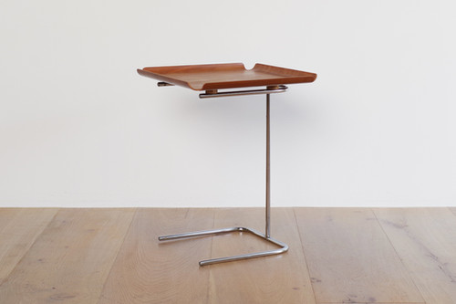 Tray Table #4950 / Herman Miller | BUILDING