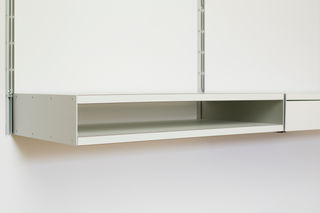 606 Universal Shelving System / Vitsoe | BUILDING