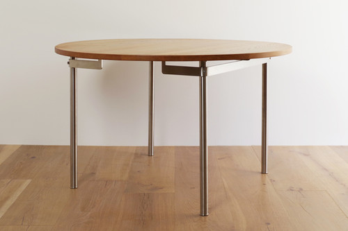 CH388 / Carl Hansen & Son | BUILDING