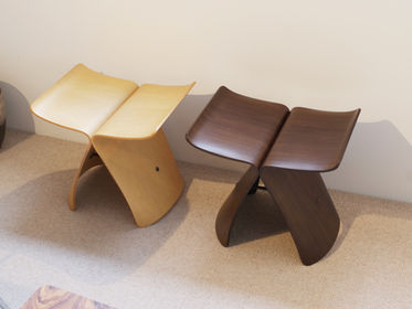 Butterfly Stool / Tendo Mokko
