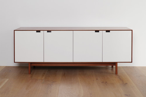 Florence Knoll Credenza / Knoll | BUILDING