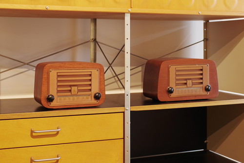 Radio model 588A / Emerson Radio Corporation | BUILDING