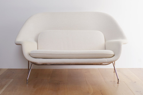 Womb Sofa / Knoll | BUILDING