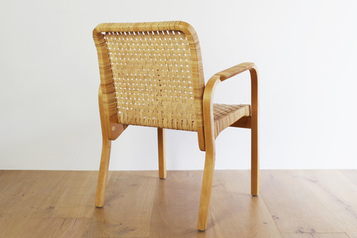 No.45 Arm Chair / Artek | BUILDING