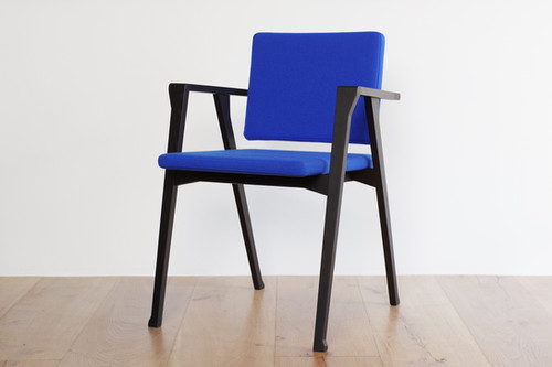 832 Luisa / Cassina | BUILDING