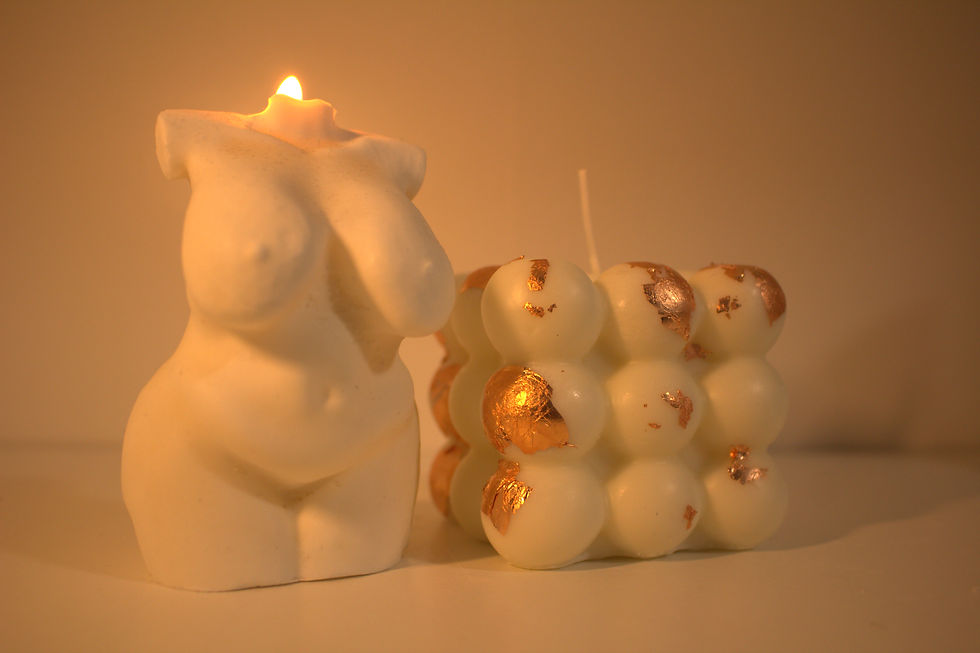 Thumbnail: Golden Rubix Bubble Candle