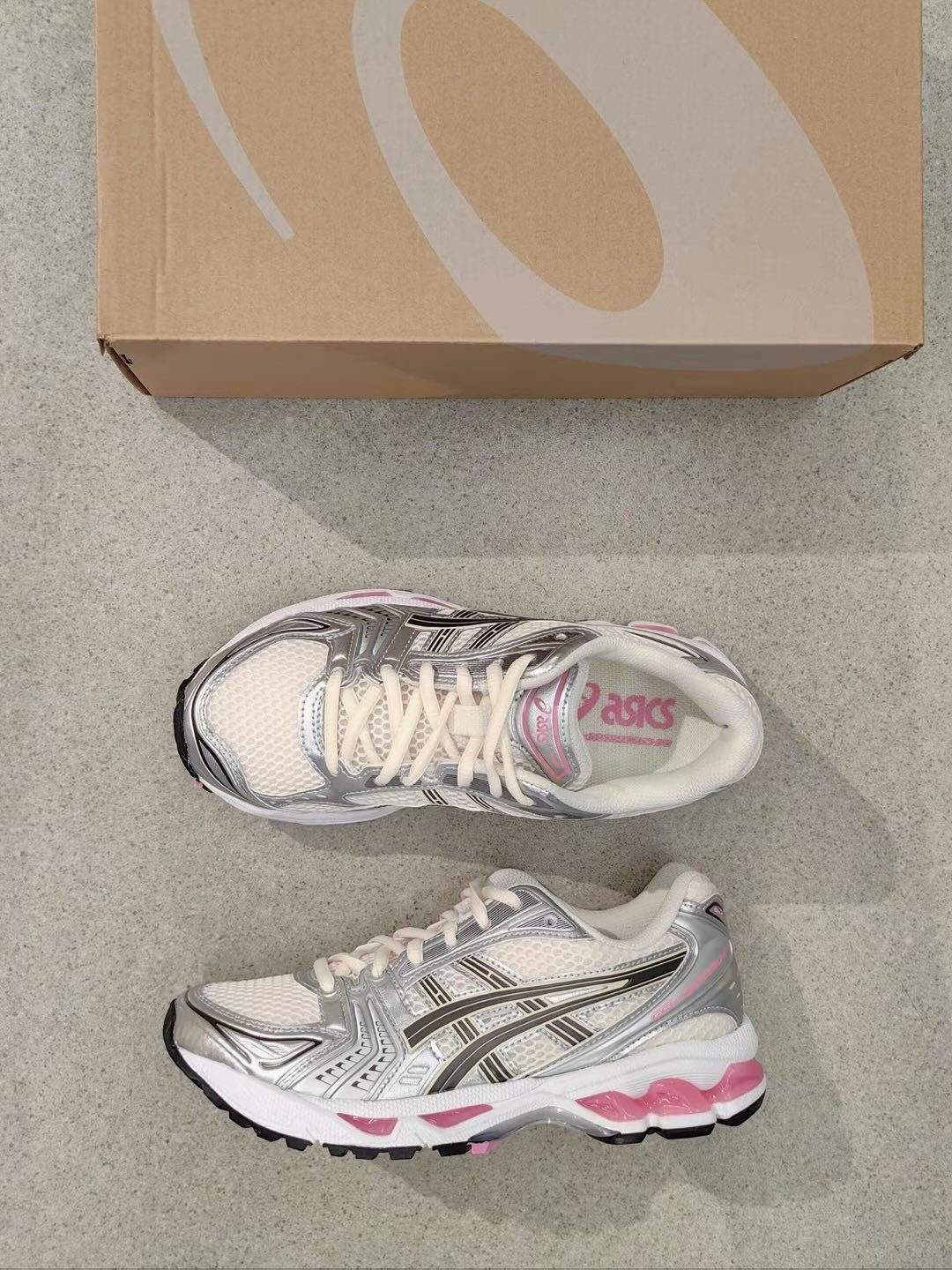 ASICS Gel Kayano 14 Pink