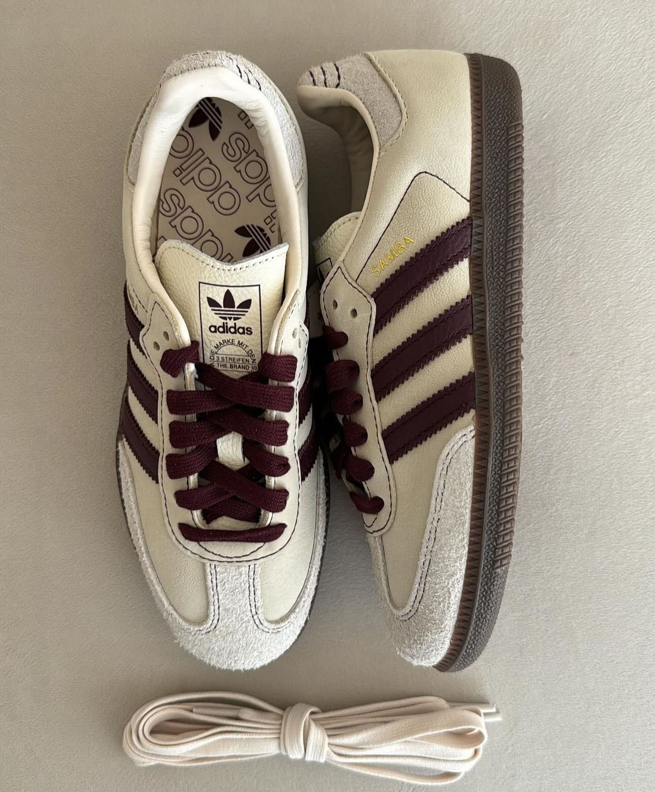 Samba Collegiate Burgandy