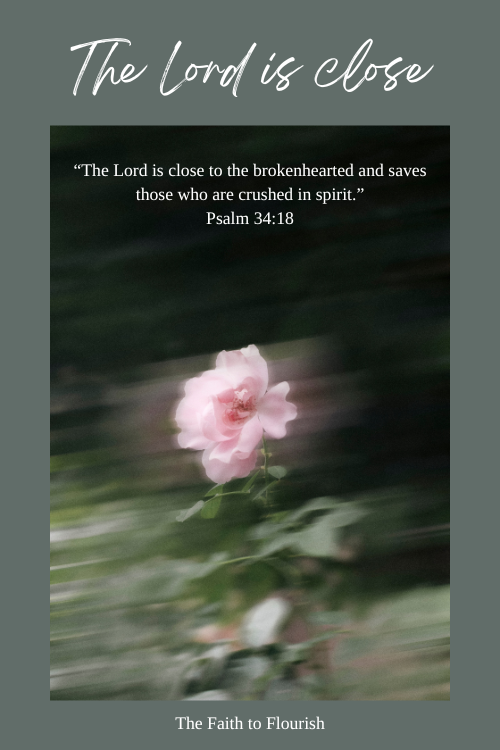Pinterest Pin Psalm 34:18 with flowers
