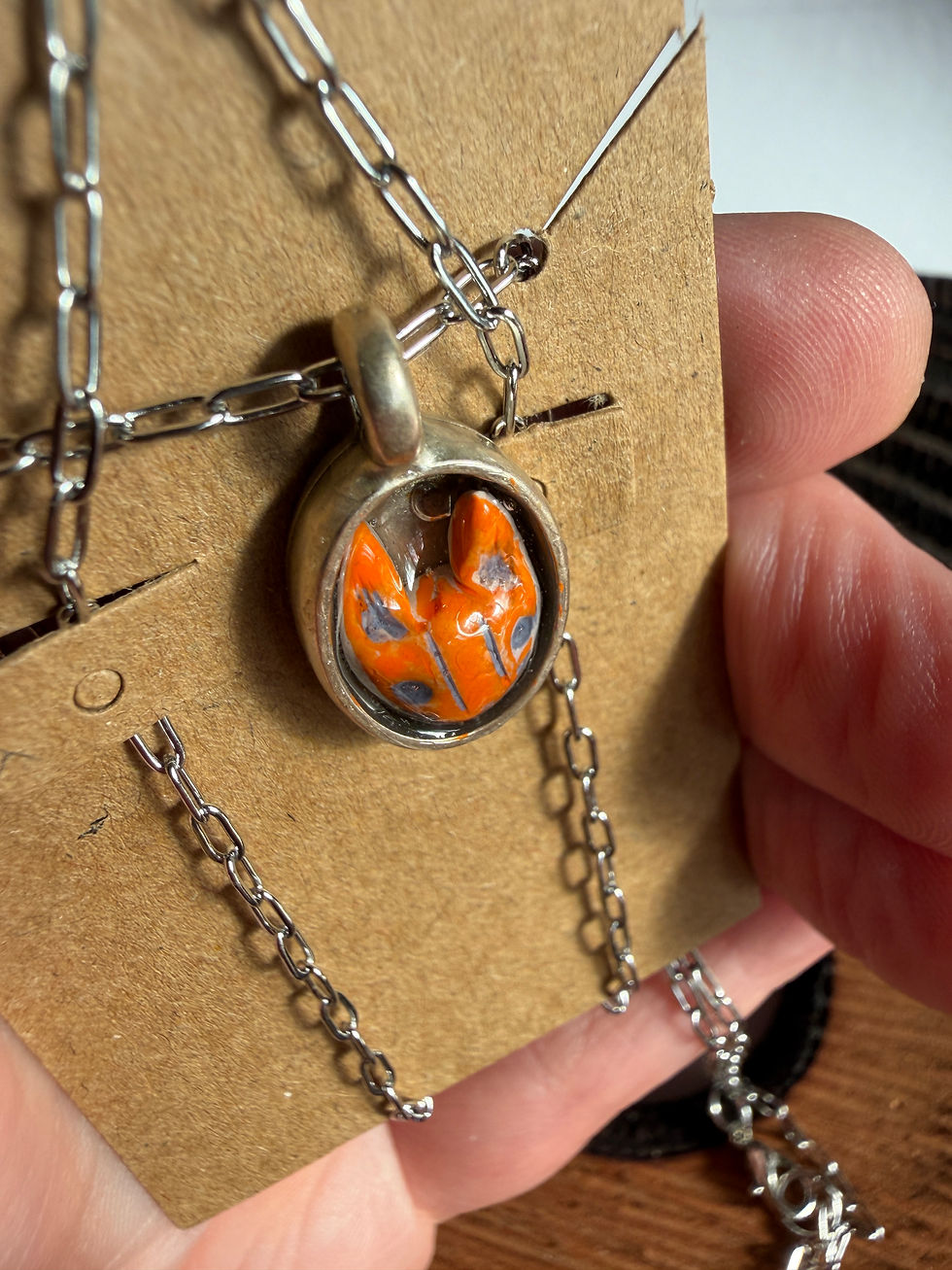 Thumbnail: Tiny Oval Cat Face PENDANT 
