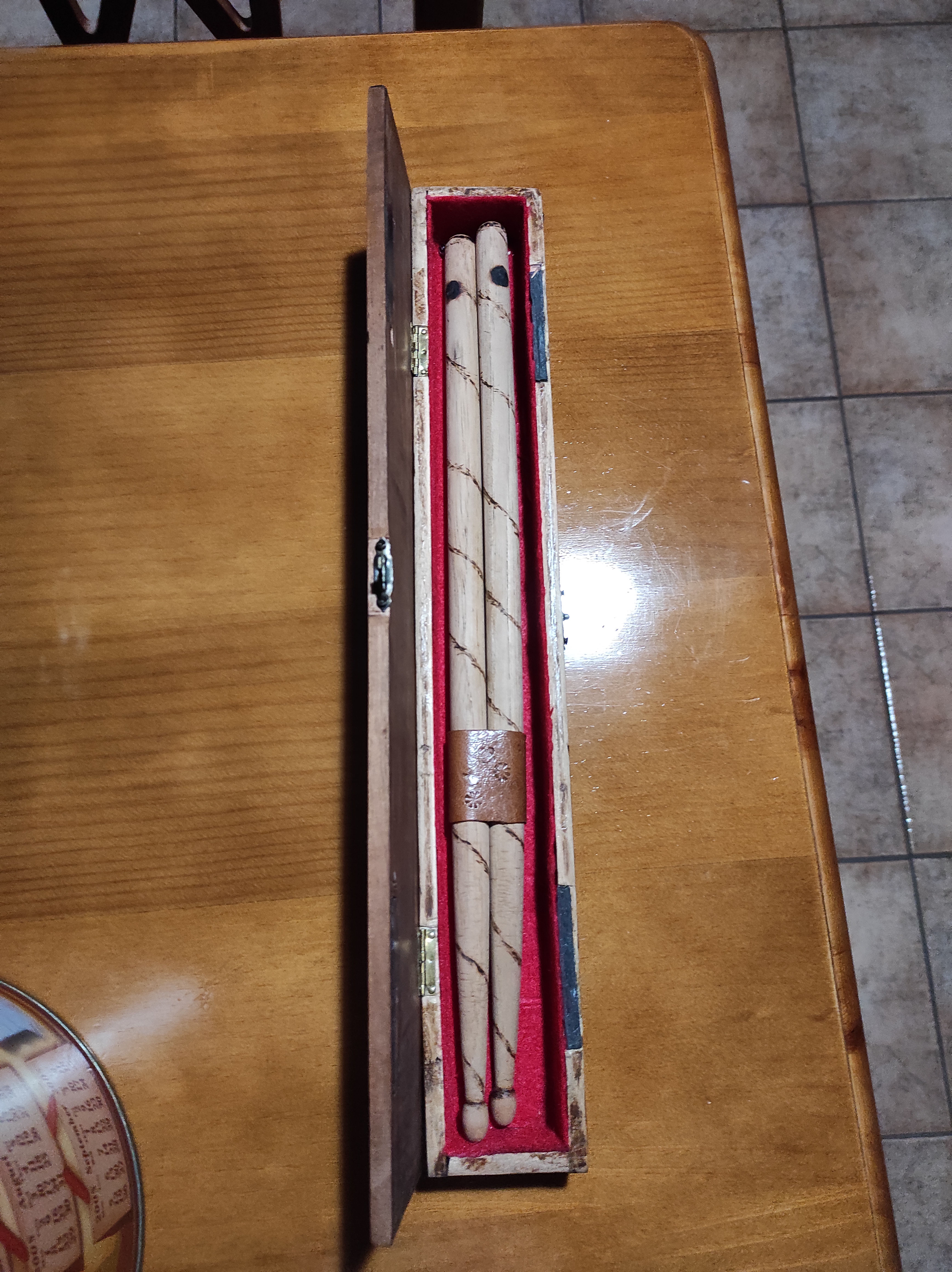 Caja para baquetas