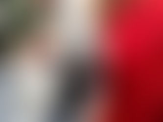 Im Treffpunkt 🌷war gestern Rot die Farbe des Moments