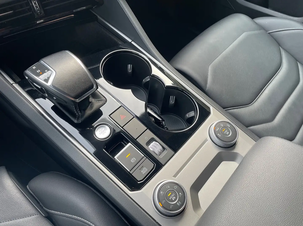 Miniatura: Volkswagen TOUAREG 3.0 TDI SCR 231cv 4MOTION Tiptronic "R LINE"