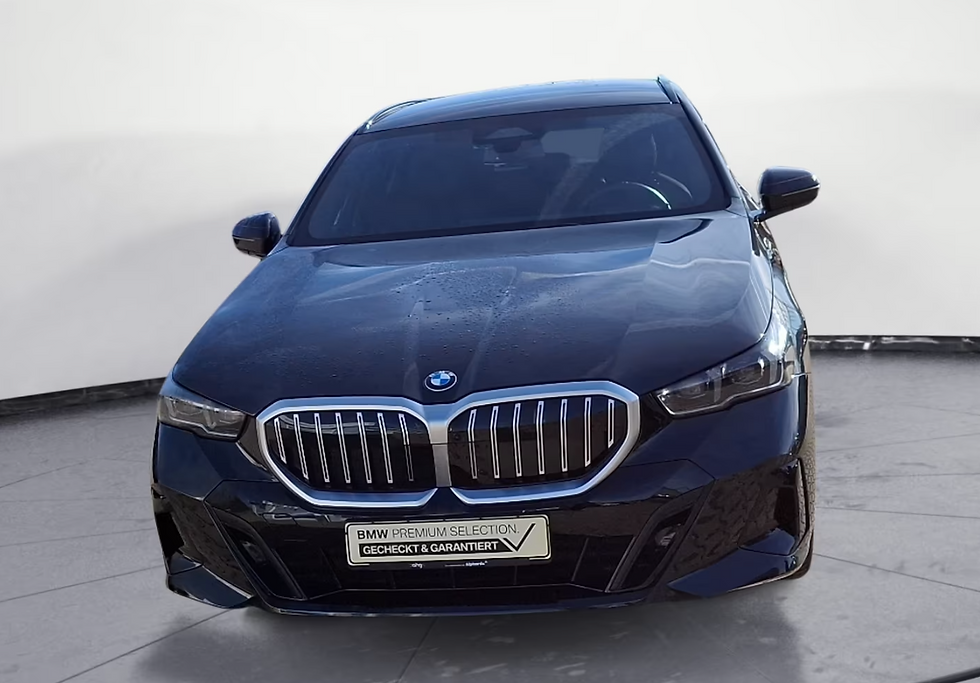 Miniatura: BMW 520d Touring Sdrive Aut. 197cv MHEV "M SPORT"