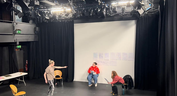 Kate directing Pramkicker