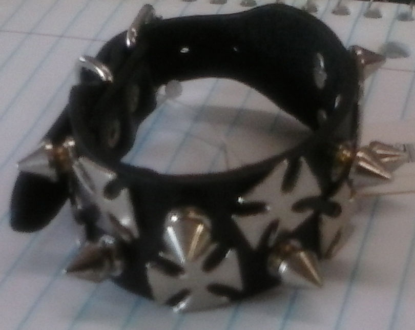 Maltese Cross w/ Spikes Leather Bracelet