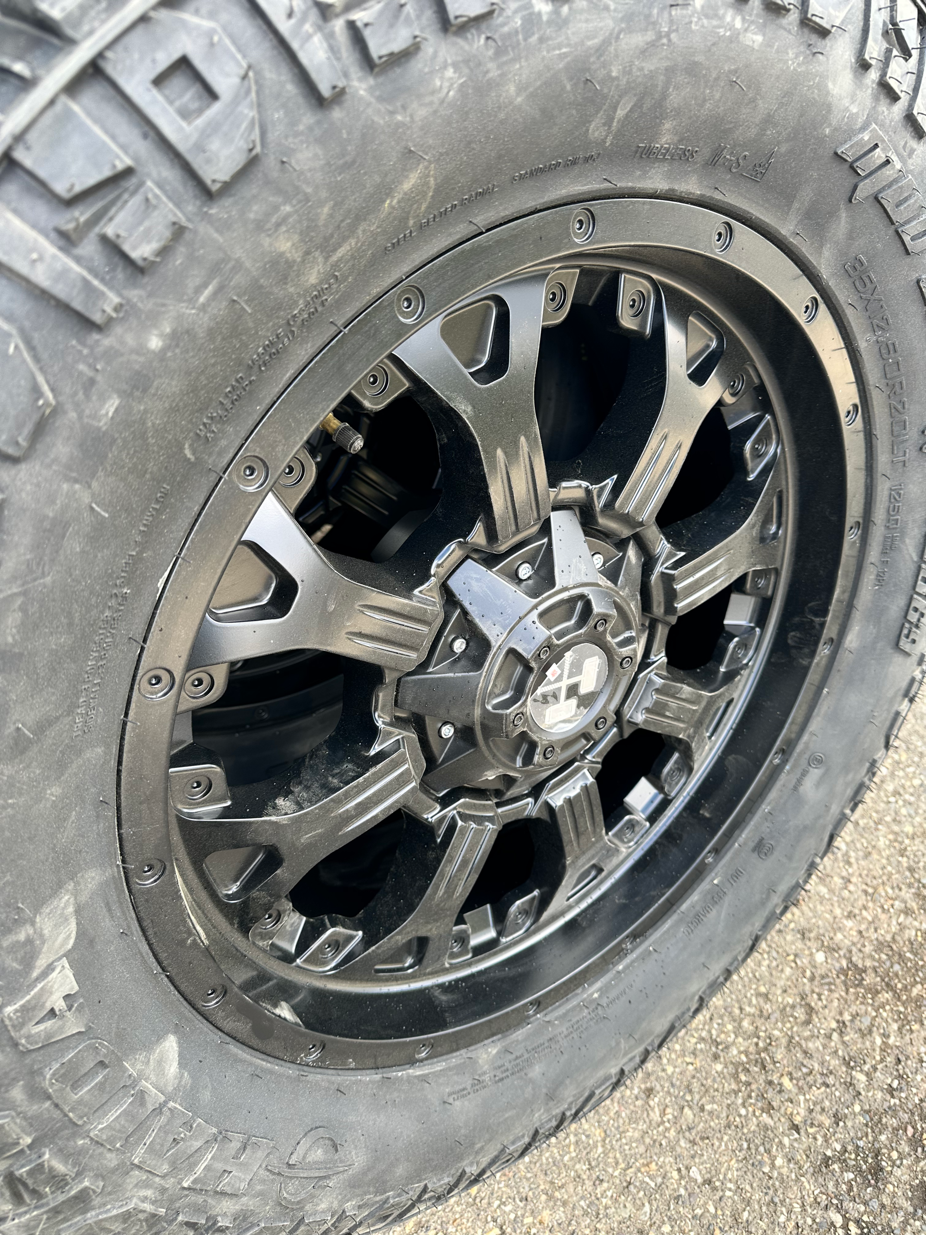 35/12.5/20 Haida mud champ wheel set
