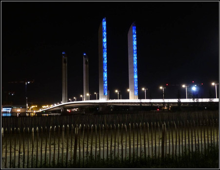 Photo de nuit Pont Chaban de Bordeaux