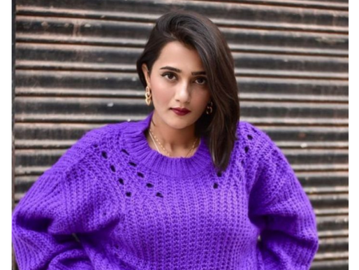 Riya Mavi: From Small-Town Roots to Digital Stardom