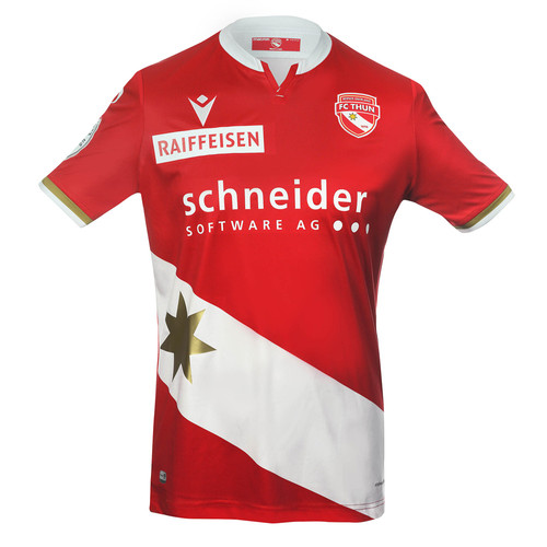 trikot mit spielernamen