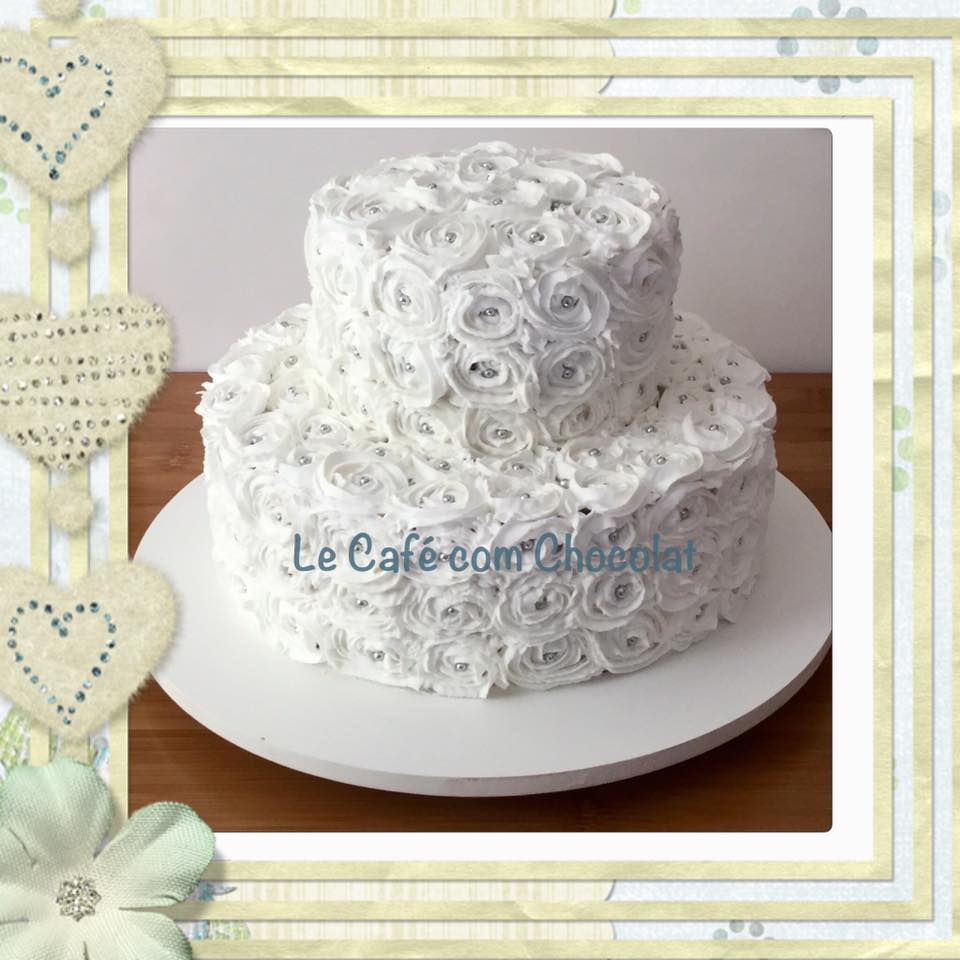 Bolo Flores de Glacê