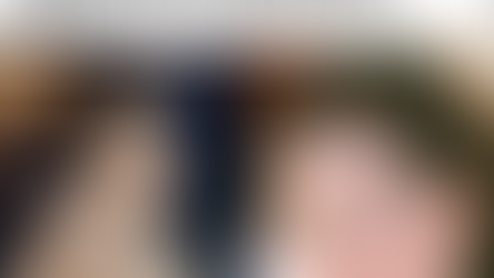 Người mặt tròn và có Đức trẽ lâu