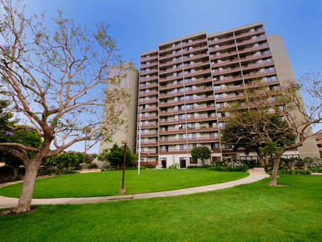 HUNTINGTON GARDENS Scores An Amazing 98b