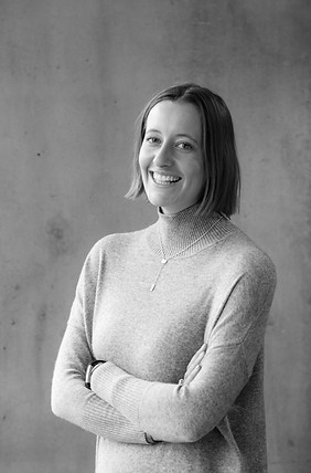 teeth smile arms crossed  (1).jpg