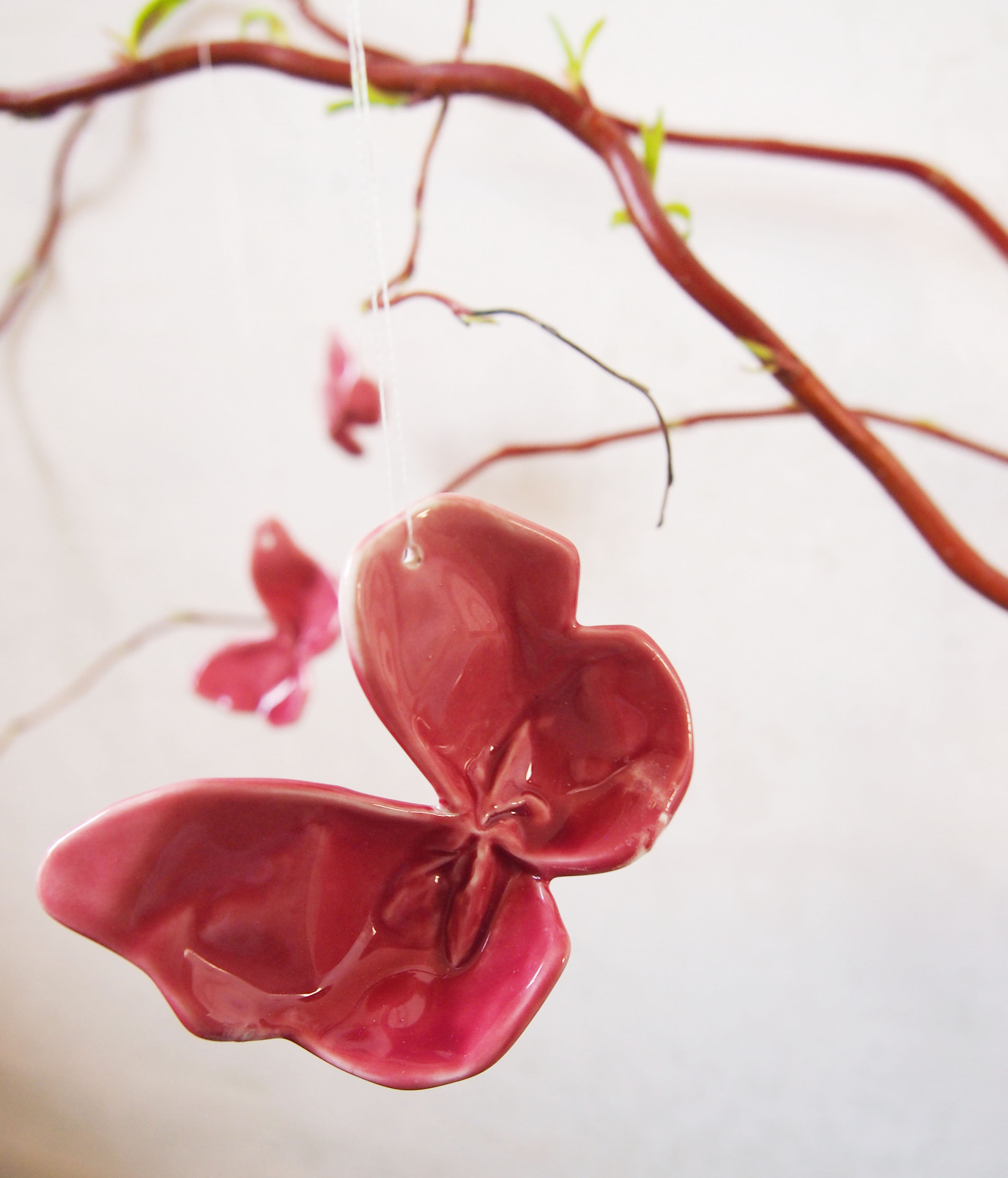 Schmetterlinge aus Porzellan