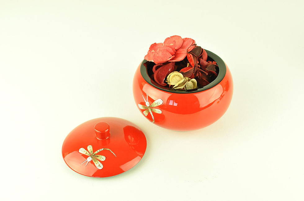 Thumbnail: lacquer round box pot wooden container handmade decorative box green red black