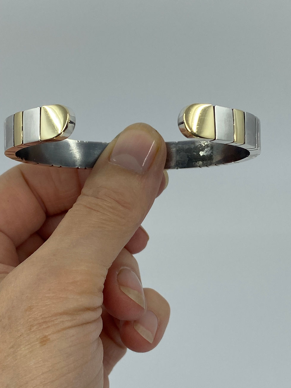 Thumbnail: BANGLE