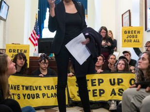 U.S. May Take Lead With Green New Deal - To Save Life On Earth