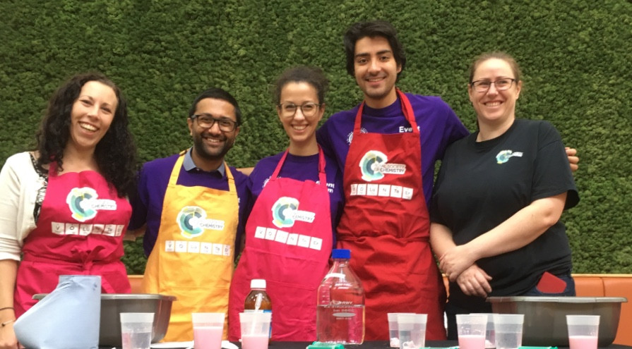 We had a great day making jelly worms from seaweed and sifting sand to find microplastics as part of Edinburgh Chemistry's Doors Open Day!